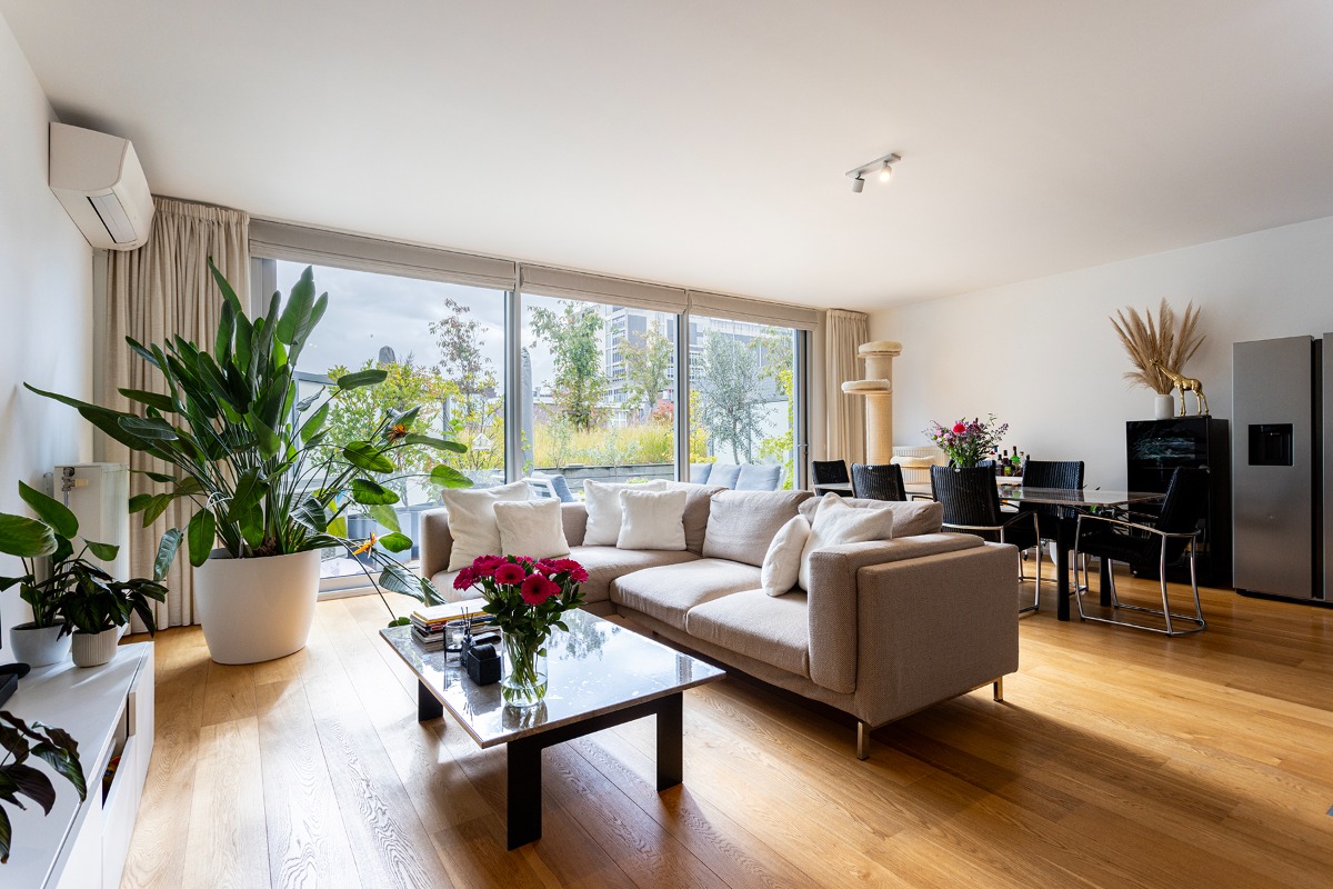 Exceptionele Loft in Groene Oase op Toplocatie in Antwerpen € 1 495